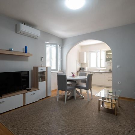 Modern Apartment Edda - Quiet Area - Close To Old Town And Beaches 扎达尔 外观 照片