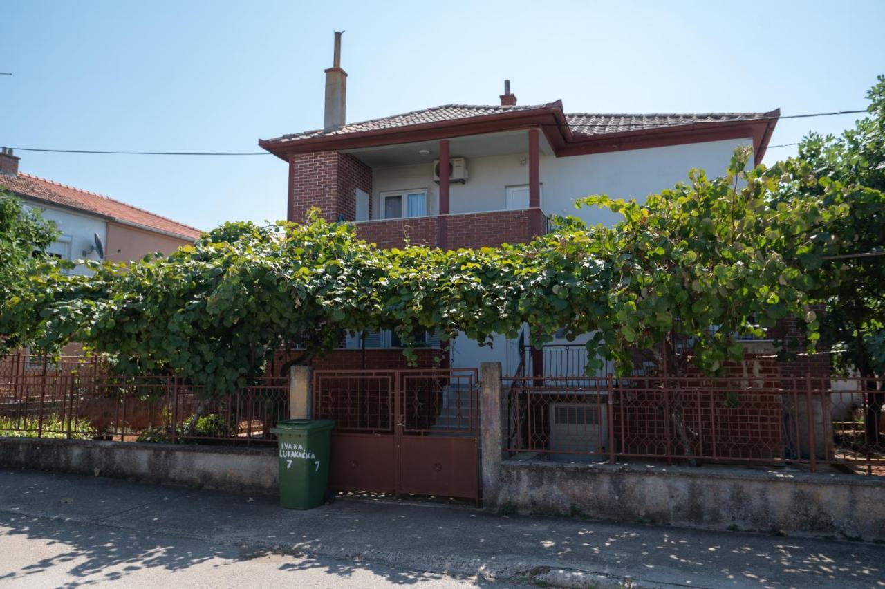 Modern Apartment Edda - Quiet Area - Close To Old Town And Beaches 扎达尔 外观 照片